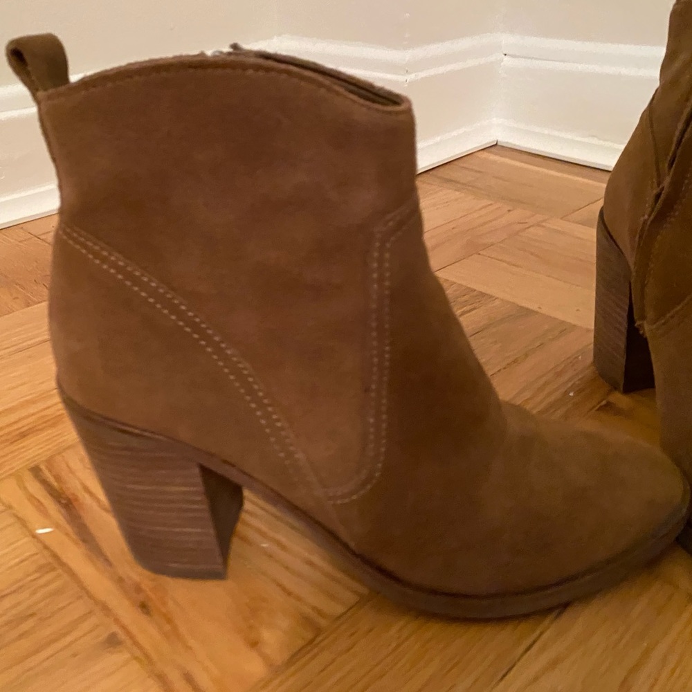 Dolce Vita Booties